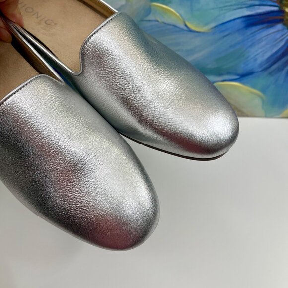 Vionic Women's Willa Slip-on Loafer in Silver Size 8.5 - Picture 9 of 12